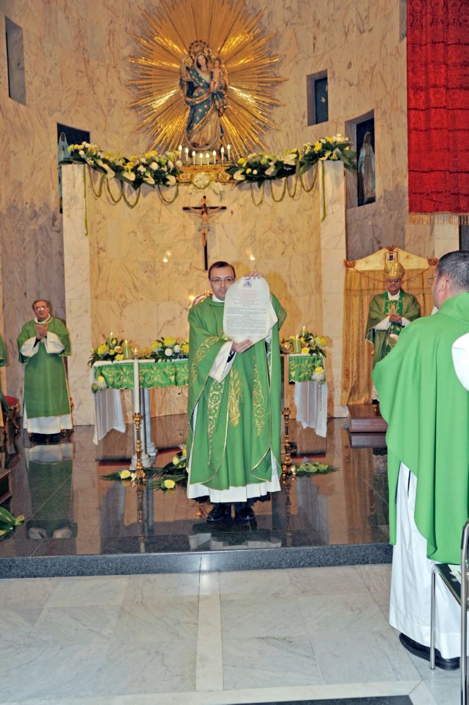 possesso-canonico-don-doriano-12-11-2011 (26)